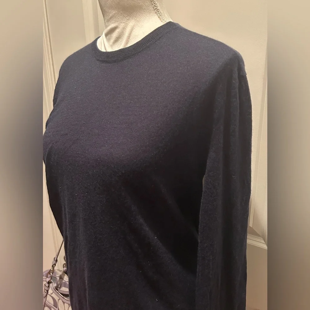 THEORY Black Crewneck Sweater Cashmere Silk S NWOT